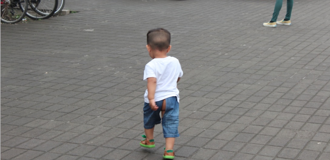 baby-trousers-china_bloggerswithoutborders